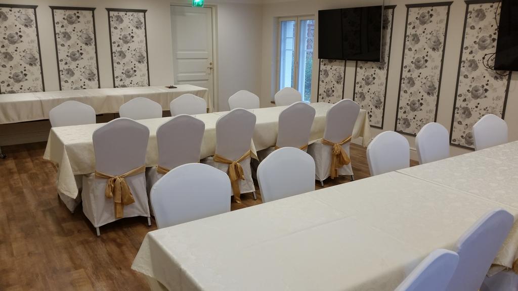 Vaihmalan Hovi Hotel Lempäälä Bagian luar foto
