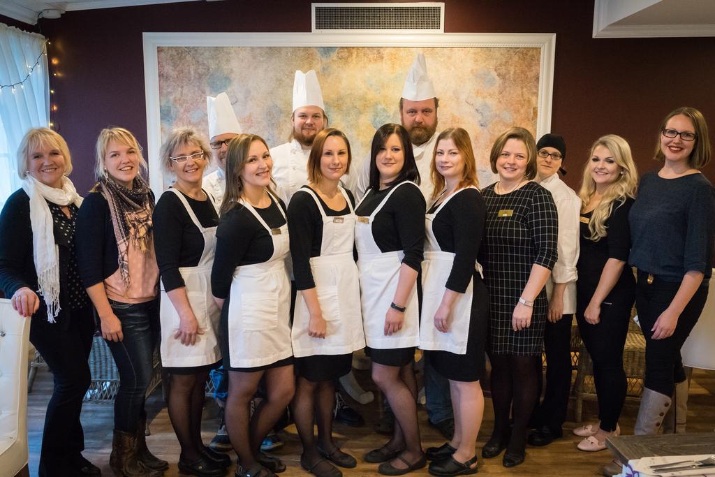 Vaihmalan Hovi Hotel Lempäälä Bagian luar foto